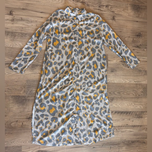 The Drop @VictoriousLogan Cheetah Print Maxi Dress Vetiver Irish Cream NWT Small - Picture 3 of 9